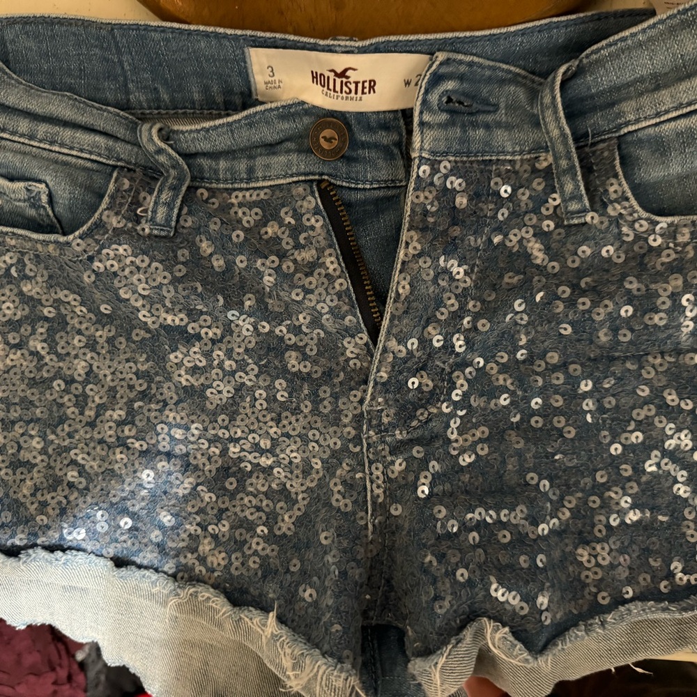 Hollsiter shorts sequined and cute